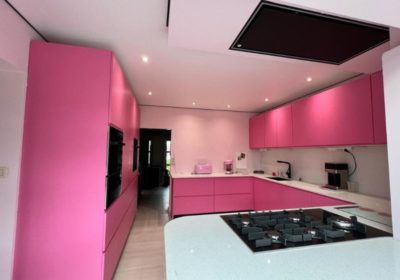 Pose d'un plafond tendu blanc mat - Cuisine