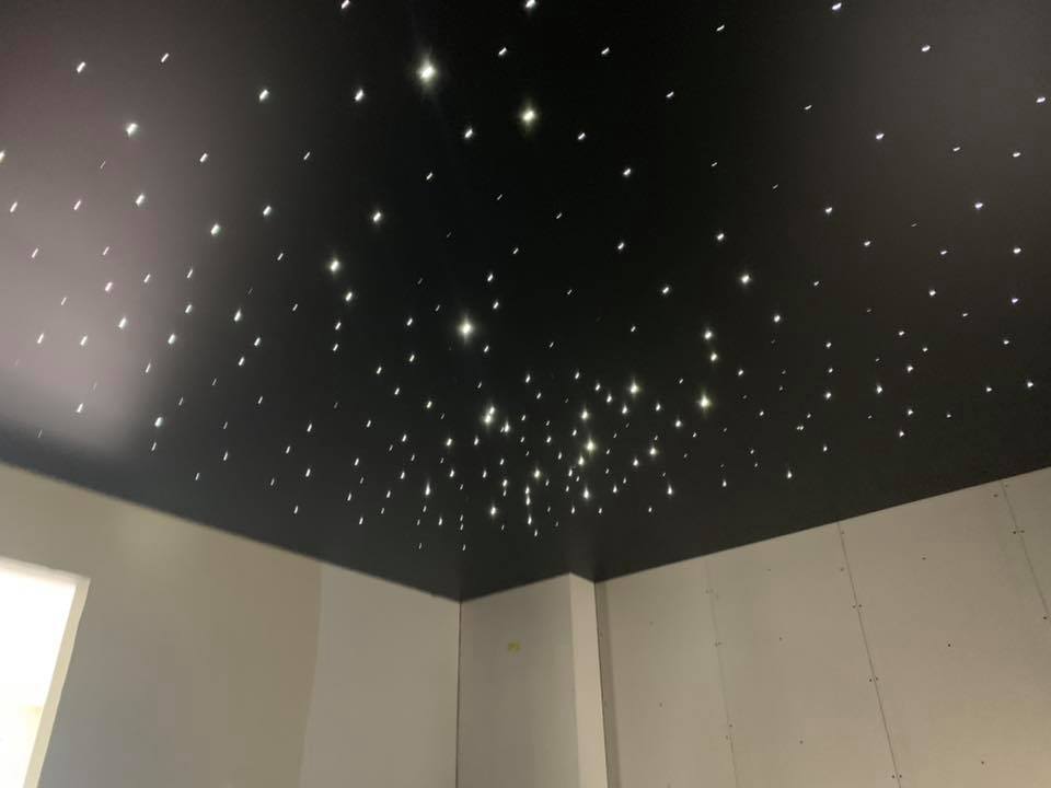 Plafond tendu étoiles