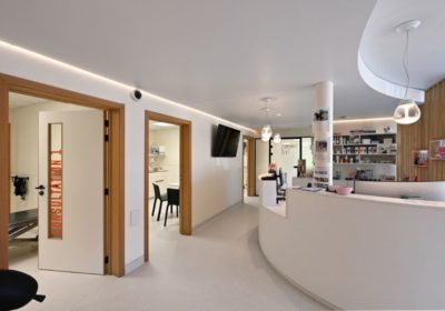 Plafond tendu blanc mat - Leds